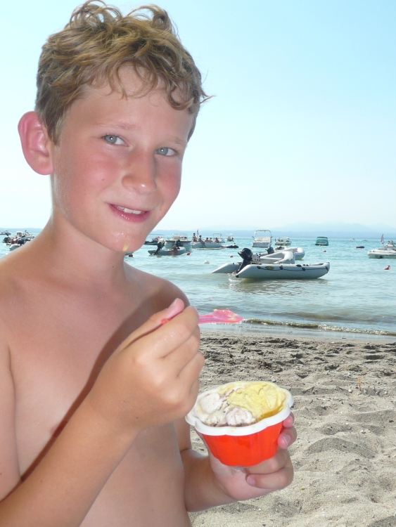 ../previews/077-2013-0081.jpg.medium.jpeg